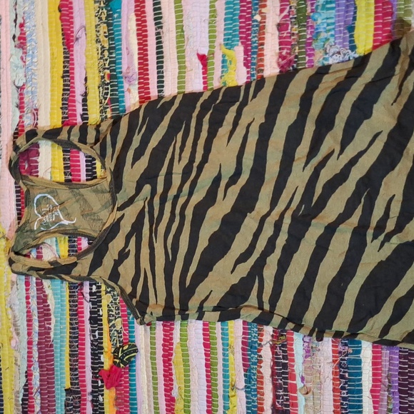 Rue 21 tank top - Picture 2 of 5